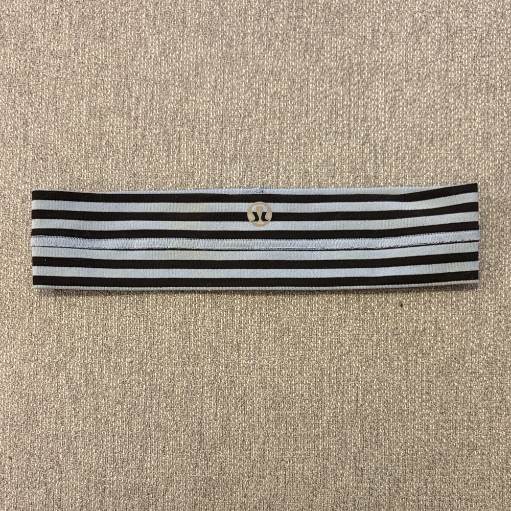 lululemon athletica Striped Black and light purple Headband